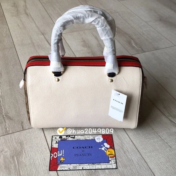 Coach X Peanuts Rowan Satchel With Snoopy - Picture 5 of 10